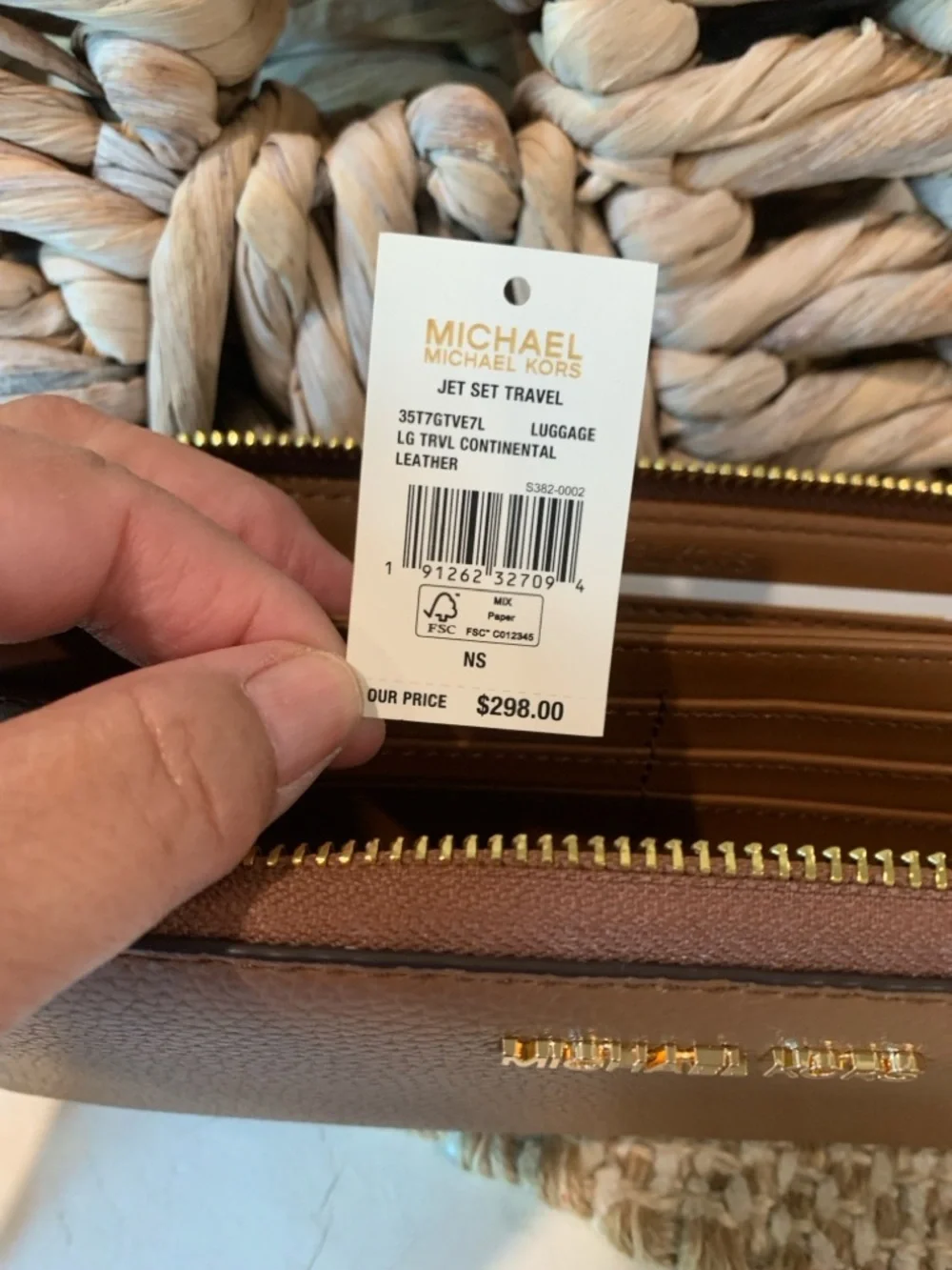 NWT Michael Kors Tan Pebbled Leather Zip Wristlet Wallet - Picture 7 of 11